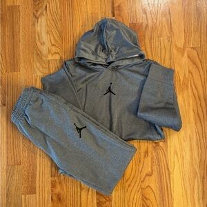 Boys size 14 Lg gray Jordan sweat suit, gentle used.